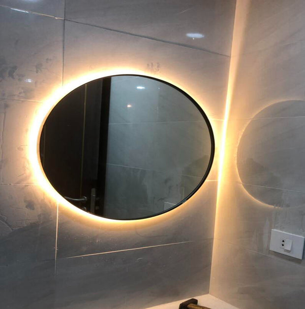 Modest Black Circular shape wall mirror with LED