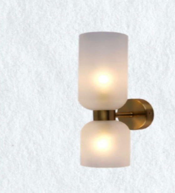 ITALIAN WALL LAMP IN GOLDEN LUSH