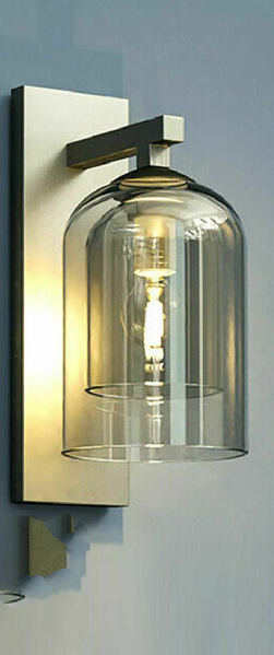 RAVISHING RETRO GLASS DESIGNER WALL LAMP