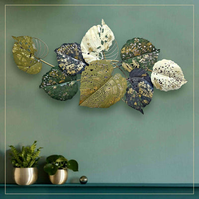 WASHED- OUT LEAVE SHAPED WALL DECOR IN MULTI SHADES