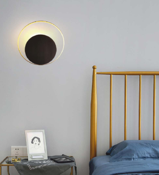 MILD WESTERN BRASS BLACK WALL LAMP