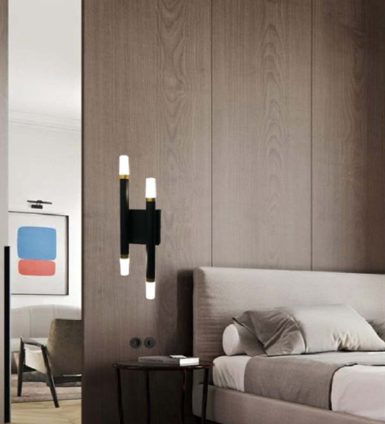 TRENDY BLACK AND WHITE DESIGNER WALL LAMP