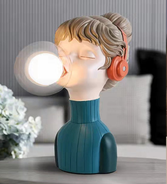 BEWITCHING BUBBLE-GUM  ANTIQUE TABLE LAMP
